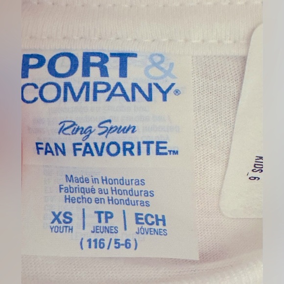 GNR Rocker Tee NWOT Sz YXS (5-6) White T-Shirt with GNR Skull Design - Picture 3 of 3